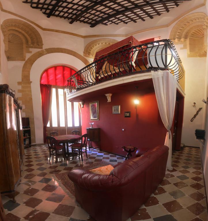 Antica Corte Delle Ninfee, Historical Private Villa Trapani Room photo